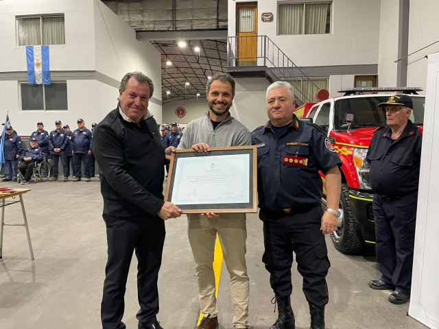 Inters legislativo provincial para el 75 aniversario de Bomberos